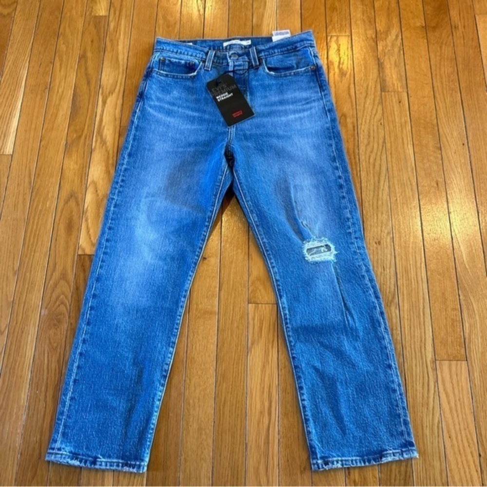 New NWT $98 Levi’s Premium Wedgie Straight Women’s Sz 28 X 26 Denim Blue Jeans